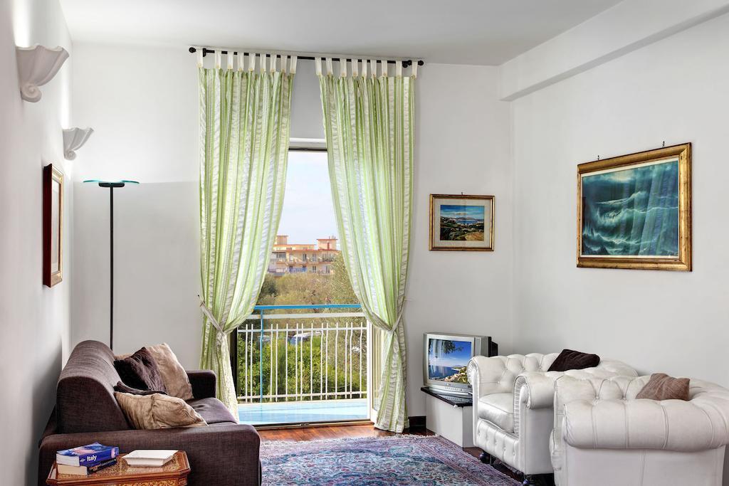 Caruso 1 By Villasandco RentalΣορέντο Δωμάτιο φωτογραφία